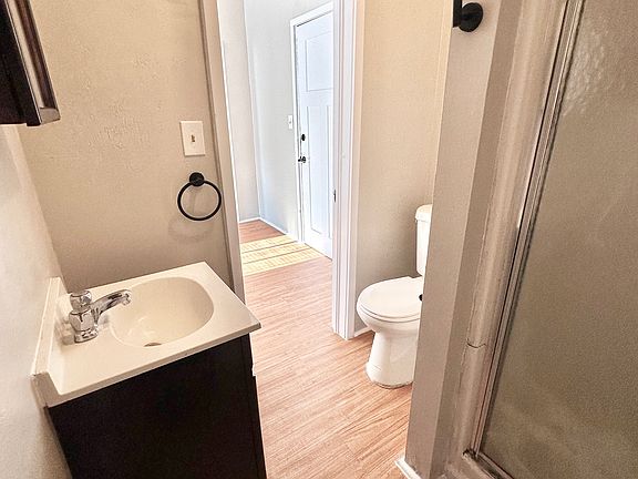 5th image of 101 E Benton St #203