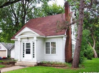 415 12th Ave W, Menomonie, WI 54751