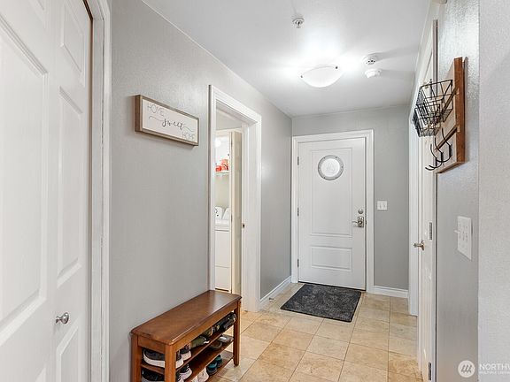 5th image of 3706 Portage Lane #103