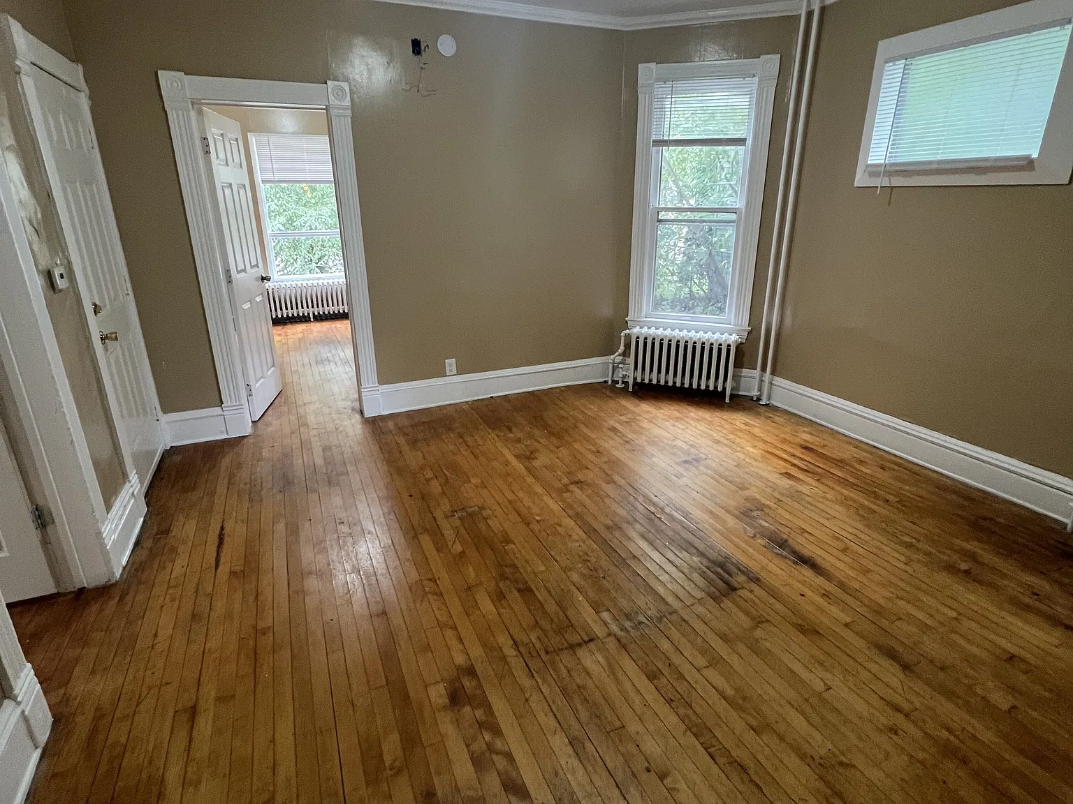 760 Jessamine Ave. E - Unit 1 — Photo 2