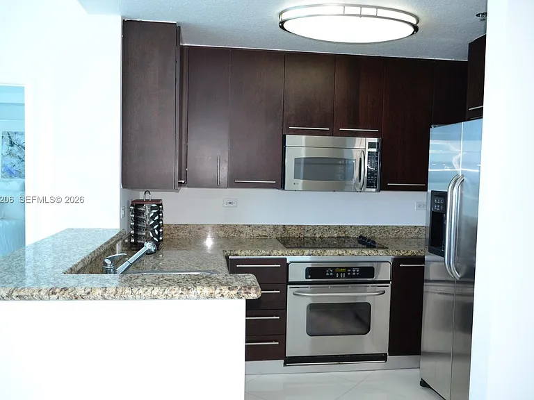 6515 Collins Ave #1505 — Photo 8