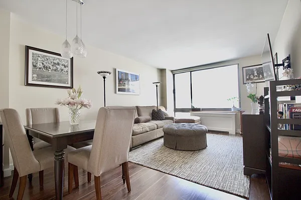 Rented by Corcoran | media 6