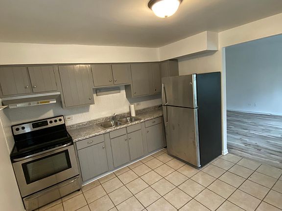 4th image of 12740 Central Ave #1W