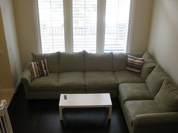 2nd image of 1761 Avenida Elisa