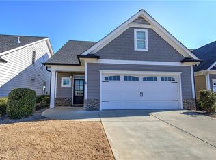 6 Encore Ln, Cartersville, GA 30120