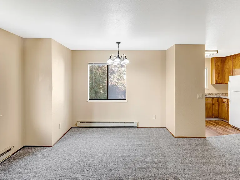 3330 Del Monte Blvd — Photo 7