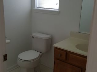 27 Falcon Chase, Rensselaer, NY 12144