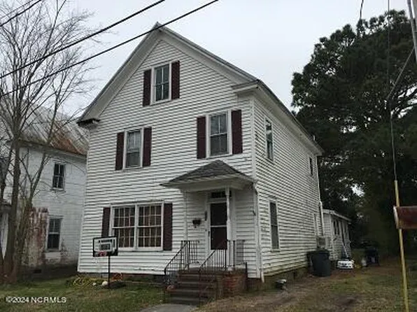 107 Academy Street W, Hertford, NC 27944