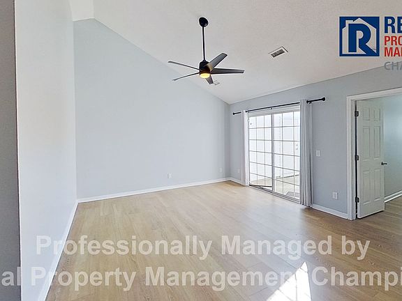 3rd image of 3006 Lauren Place Dr APT 103
