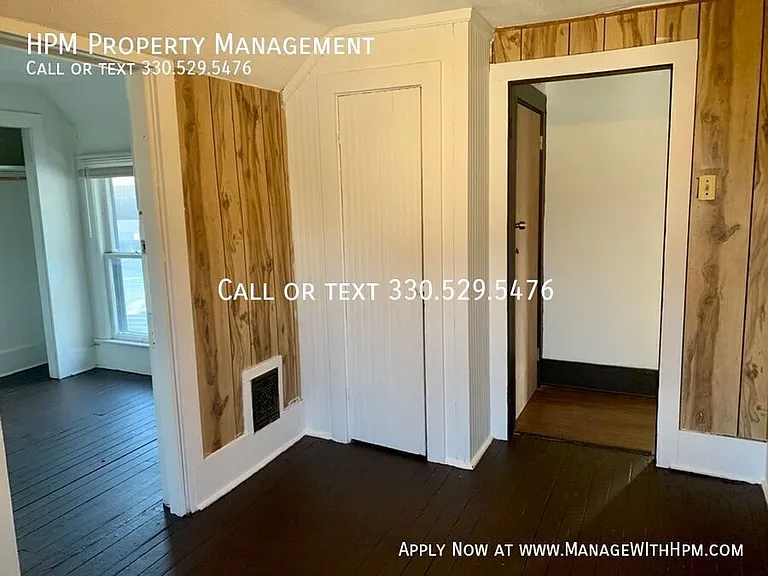 1721 3rd St SE #2 — Photo 3