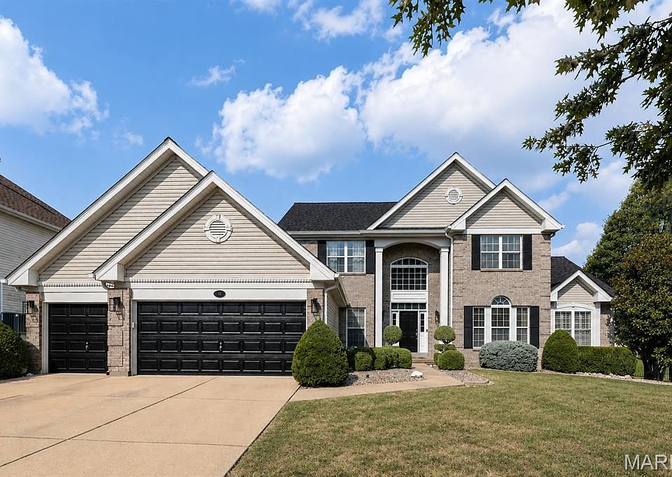 1st image of 11 Orchard Trace Ln