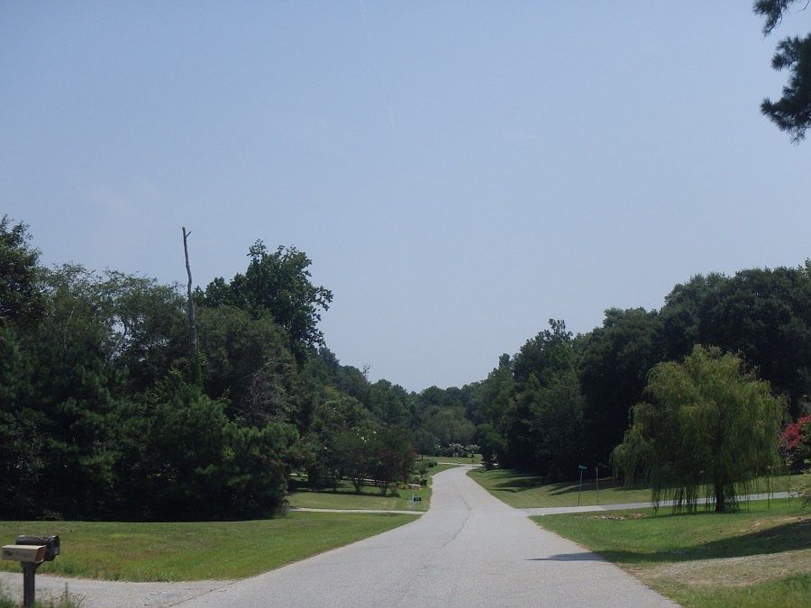 2nd image of 533 Harmony Glen Cir