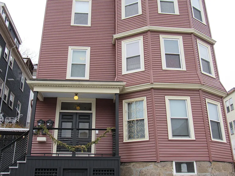 188 Hillside St #2 — Photo 13