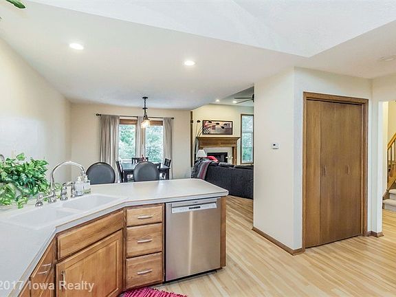 4th image of 1224 65th St