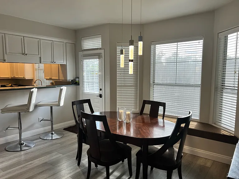 942 S Ash Ave #106 — Photo 7