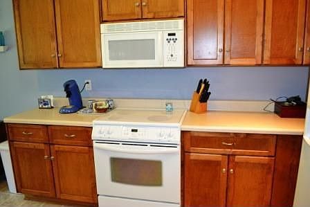 1st image of 530 Farmington Cir