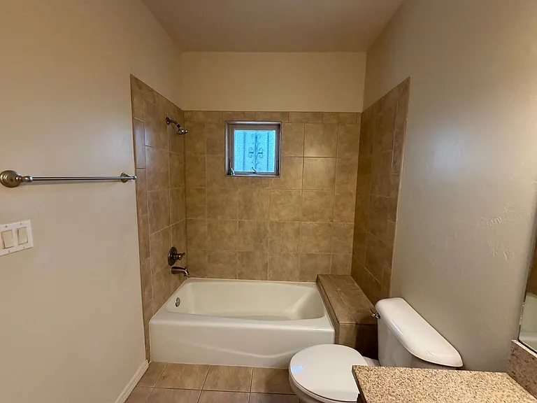605 Benicia Ln SW — Photo 26