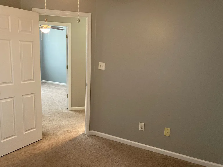 7593 Pleasantville Way — Photo 29
