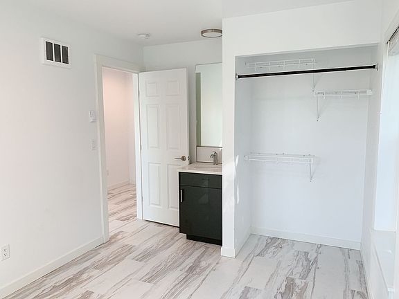 4th image of 826 N Garden St Unit 101