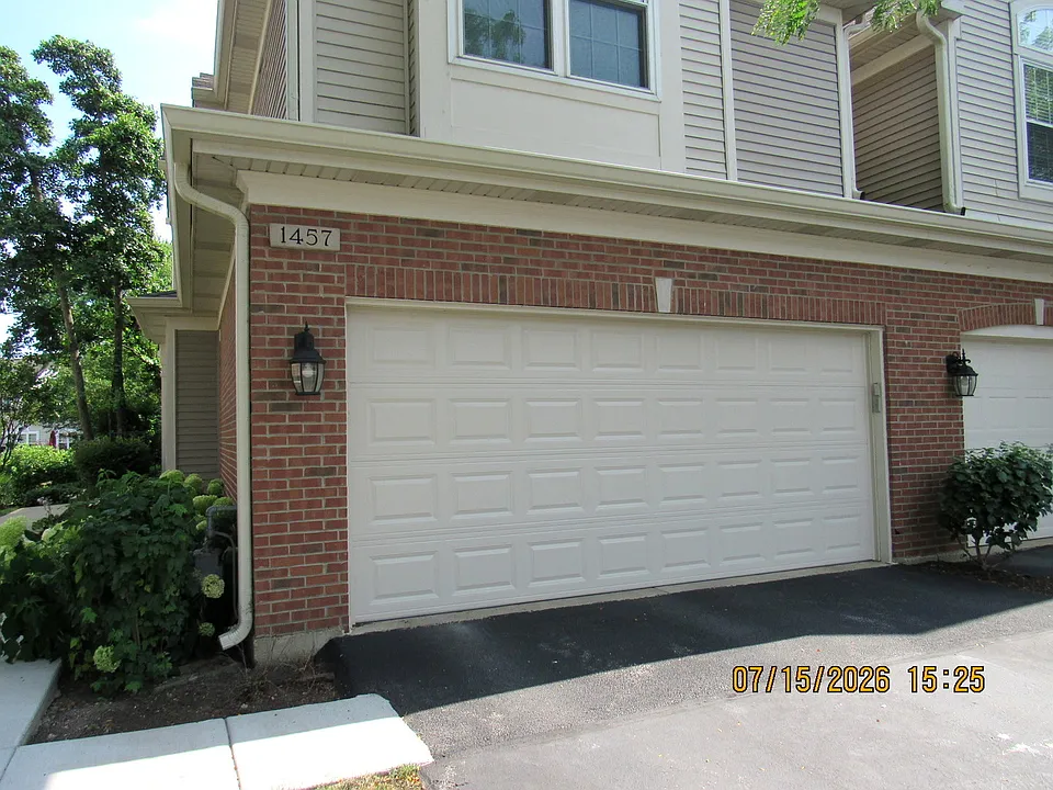 1457 Sturgeon Bay Ct