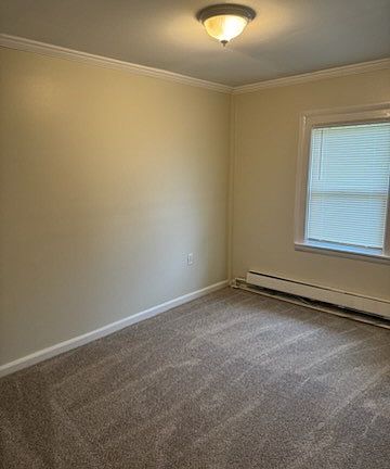 5th image of 401 S Saginaw St APT 5