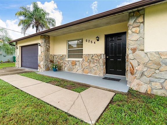 3rd image of 6254 Rosewood Dr