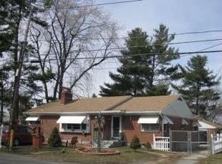 33 Hampton Ave, Rensselaer, NY 12144