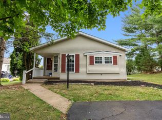 111 Birch Ct, New Hope, PA 18938