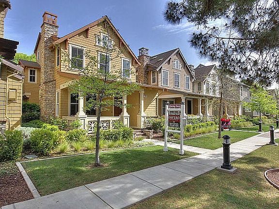 3rd image of 224 Morgan Ln