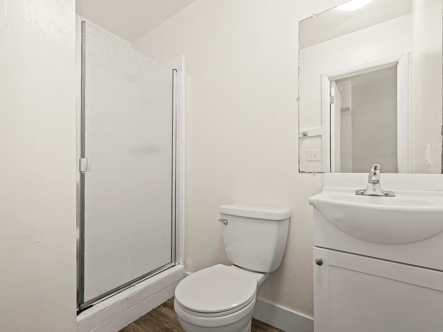 946 Cherry St — Photo 4