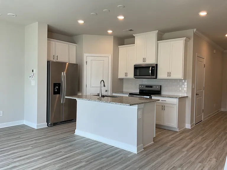 5042 Kellaher Pl — Photo 4