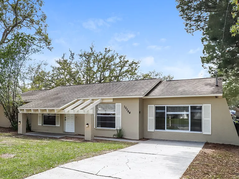 10564 Blythville Rd — Photo 3