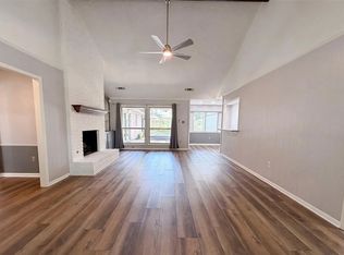 10331 Sweetwood Dr, Houston, TX 77070