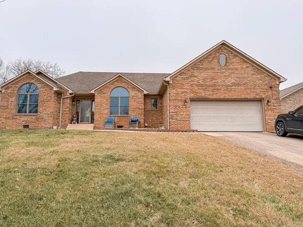 302 Willow Ridge Dr, Richmond, KY 40475