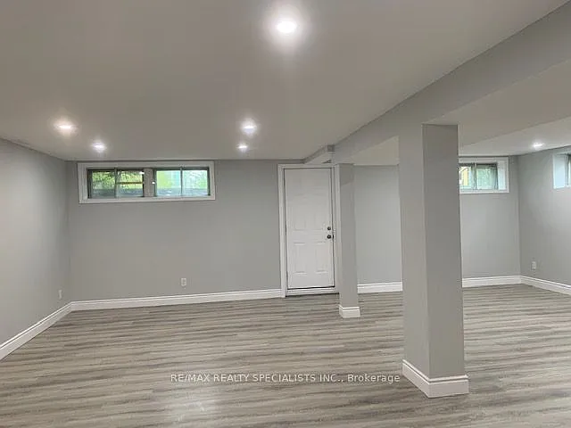 378 Torrance St #BASEMENT — Photo 13
