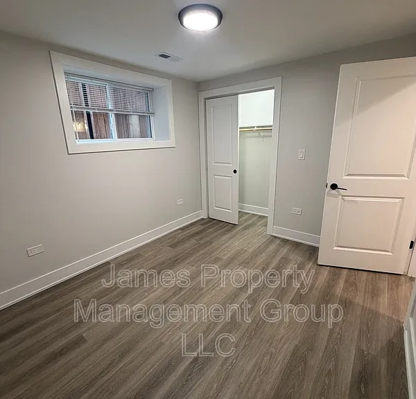 6325 N Richmond St — Photo 14