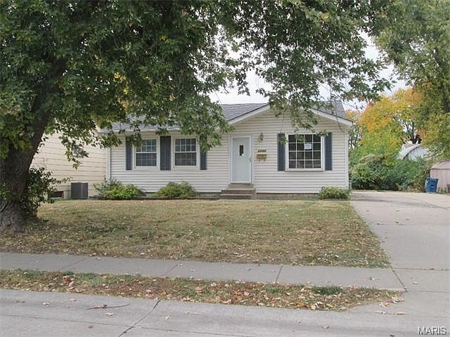 1st image of 12205 Bennington Pl