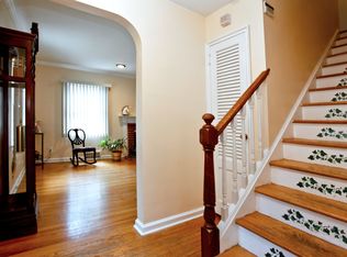 192 Lincoln Pl, Eastchester, NY 10709