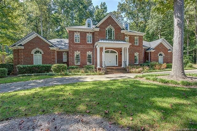 1st image of 3643 Saint Andrews Ln