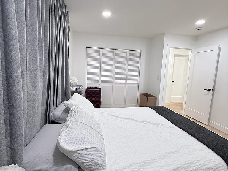 71 Spring St #2 — Photo 11