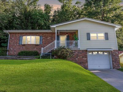 503 Riverview Ave, Westover, WV, 26501