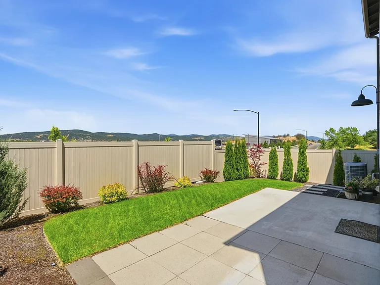 251 N Legacy Flats Rd — Photo 26