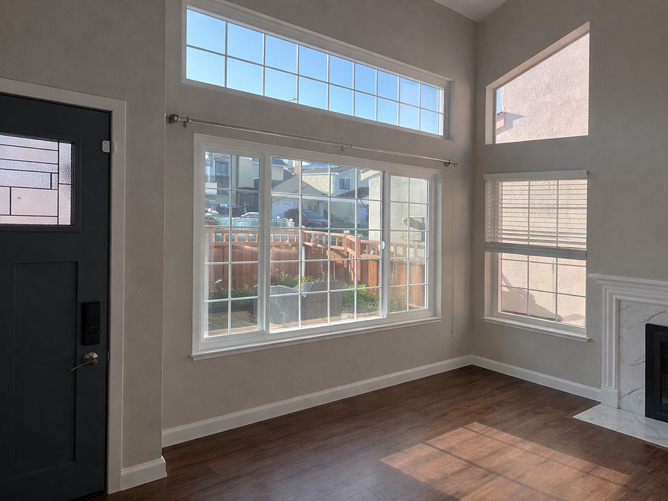 Family Room/Living room