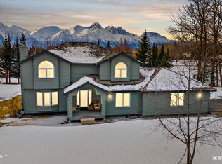 2810 S Sky Ranch Loop, Palmer, AK 99645