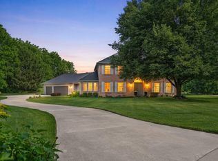 7354 Oak Shore Dr, Portage, MI 49024