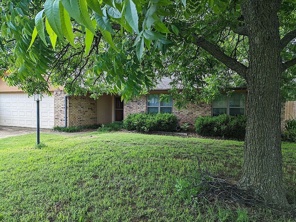 Front entrance from the street