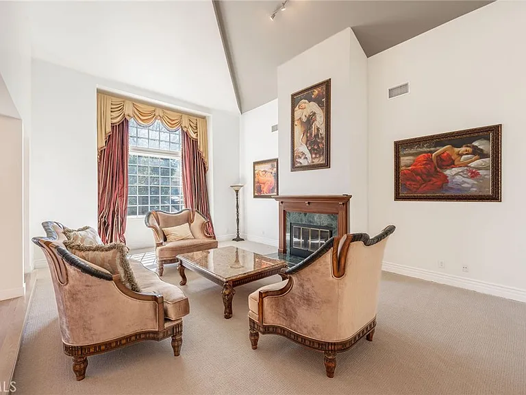 3331 Oakmont View Dr — Photo 4