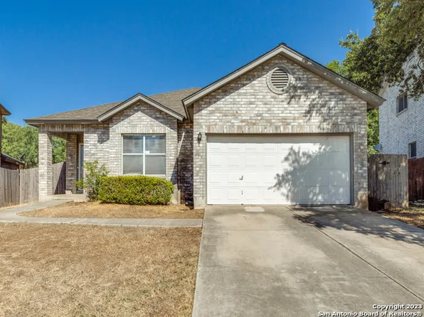 15433 CANTEEN CREEK DR, San Antonio, TX 78247