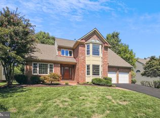13021 Grey Friars Pl, Herndon, VA 20171