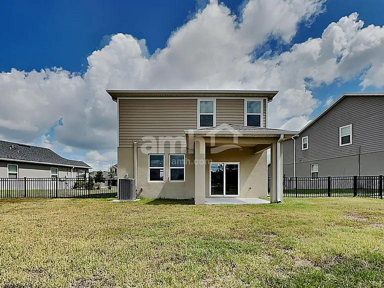 1045 Walden Pond Dr — Photo 30